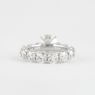 1.4 CT Round Cut Pave Setting Moissanite Engagement Ring 4