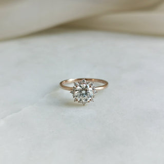 0.80 CT Round Shaped Cluster Halo Engagement Ring 3