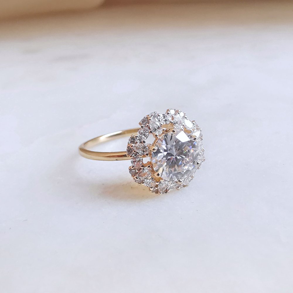 1.0 CT Round Shaped Moissanite Halo Engagement Ring 6