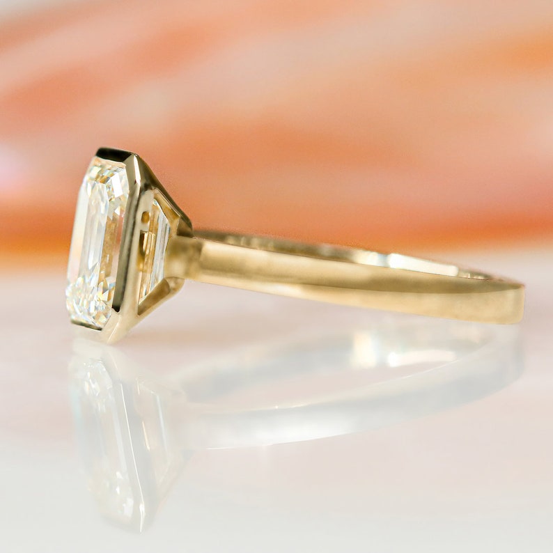 2.01 CT Emerald Bezel G/VVS2 Diamond Engagement Ring 2