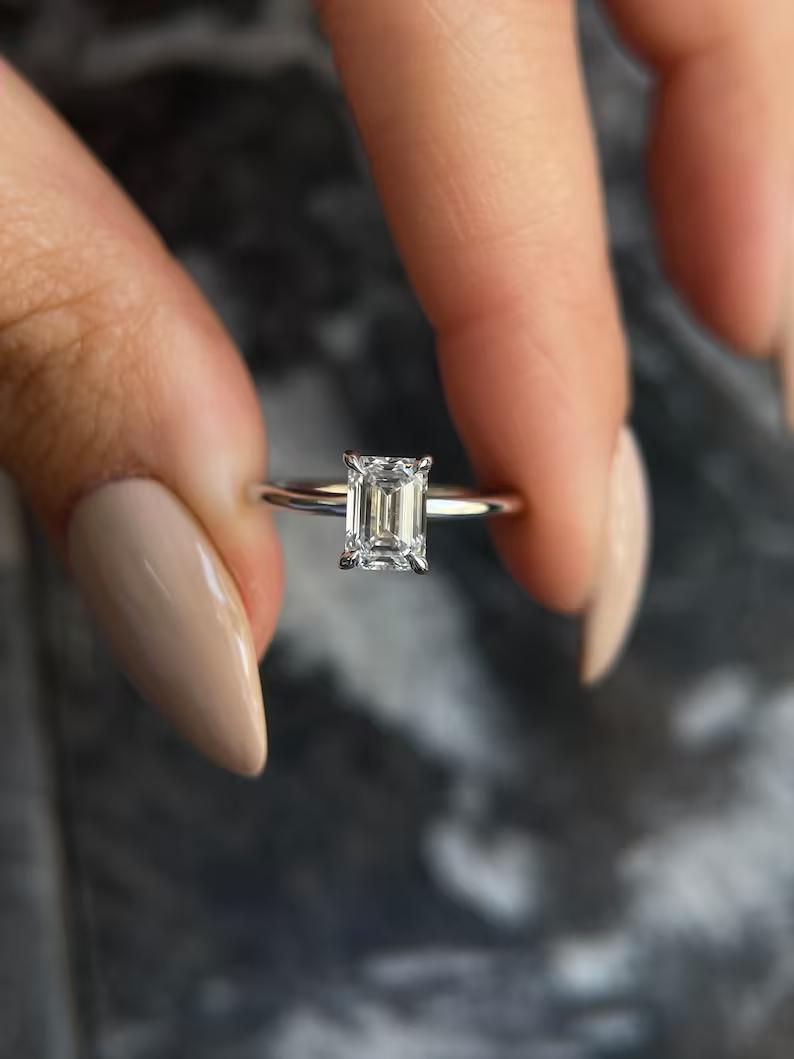 1.0 CT Emerald Solitaire CVD E/VS2 Diamond Engagement Ring 1
