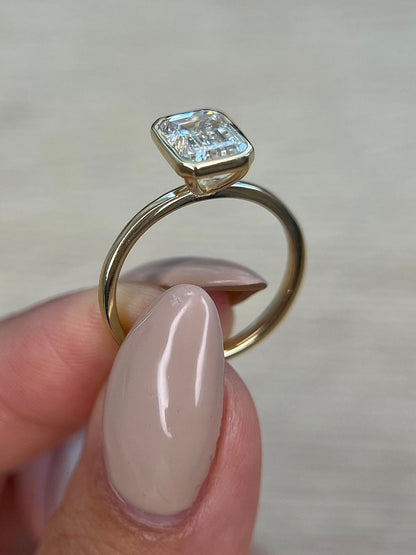 2.0 CT Emerald Bezel CVD G/VS2 Diamond Engagement Ring 7