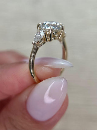 2.50 CT Round Three Stones CVD F/VS1 Diamond Engagement Ring 3