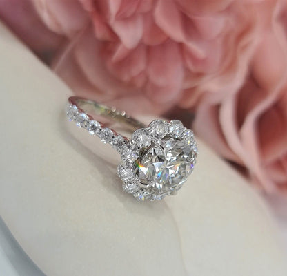 2.50 CT Round Halo CVD G/VS2 Diamond Engagement Ring 5